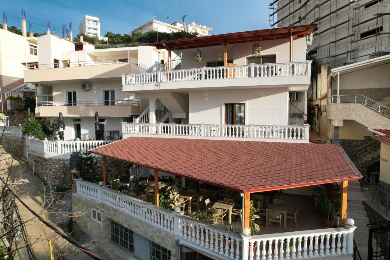 Vila Jon'A Саранда Экстерьер фото