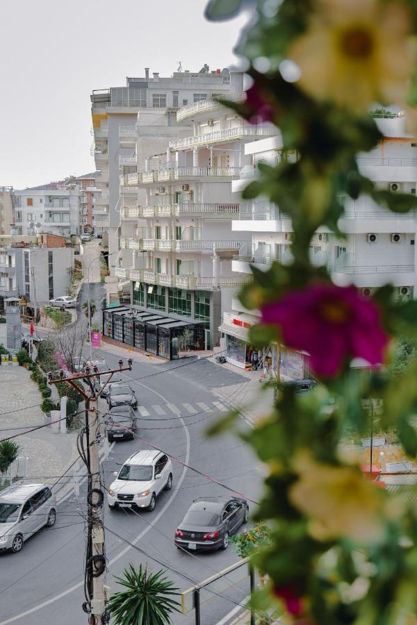 Vila Jon'A Саранда Экстерьер фото